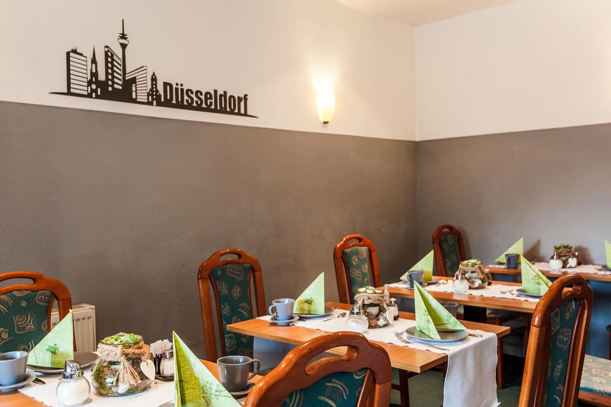 Residenz Hotel Eurostar デュッセルドルフ エクステリア 写真